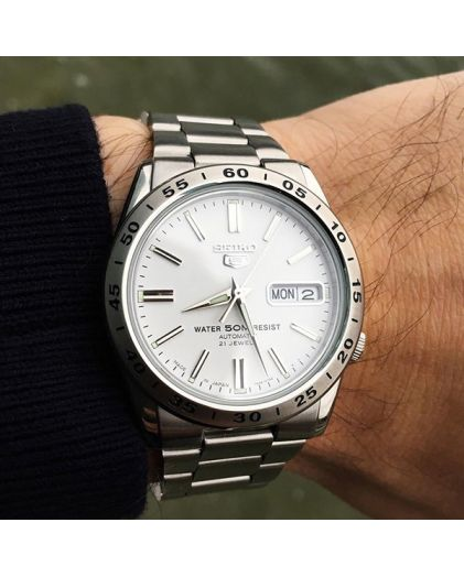 Часы SEIKO SNKD97J1