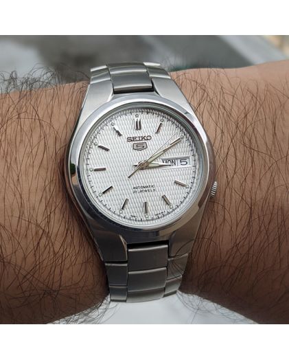 Часы SEIKO SNK601K1 Часы SEIKO SNK601K1