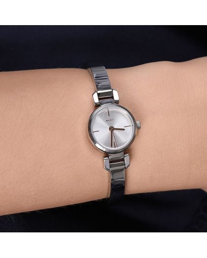Часы DKNY NY2627