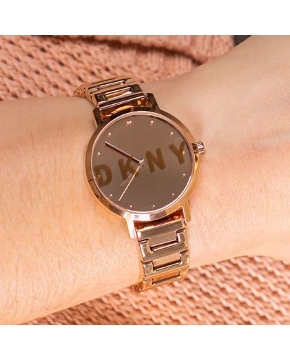 Часы DKNY NY2839